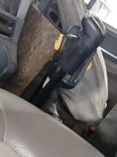 Eaton-Fuller FRO-14210C Transmission for a 2005 Freightliner COLUMBIA CL-120