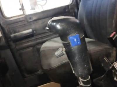 Transmission for a 2000 Mack RB-688S