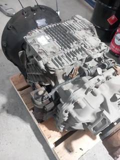 Volvo ATO-2612D Transmission for a 2015 Volvo VNL