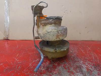 Caterpillar C-13 ACERT Turbocharger / Supercharger for a 2005 Peterbilt 387