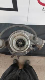 Cummins ISB 5.9 EGR/COMMON RAIL Turbocharger / Supercharger for a 2007 Freightliner FC80 C/O