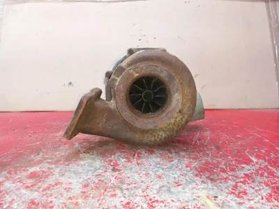 Volvo VED12B Turbocharger / Supercharger for a 1999 Volvo VNL64T