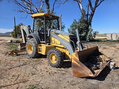 John Deere 410J Backhoe