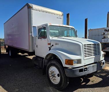 International 4700 Box Truck - 275HP, Automatic