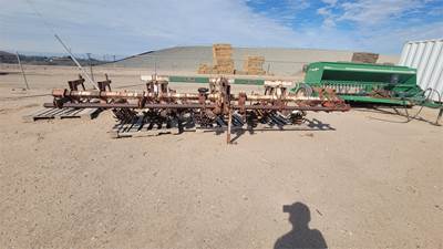 Lilliston 30 Cultivator