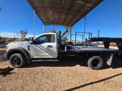 Ford F-550 Flatbed Truck - 440HP, Automatic