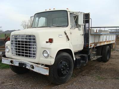 Ford LN750 Flatbed Truck