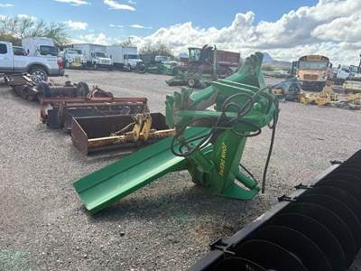 John Deere 155 Hitch