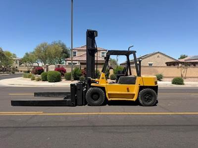 TCM FD70Z7 Pneumatic Tire Forklift - 15500lb Capacity, 15ft Lift Height