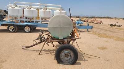SPRAYER TANK Pull-Type Sprayer