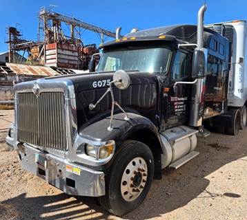 International 9900 Sleeper Semi Truck - Raised Roof Sleeper, Cummins 475HP, 13 Speed Manual