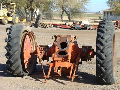 International 1486 Tractor