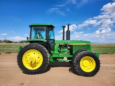 John Deere 4555 Tractor