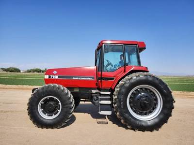 Case IH 7140 Tractor