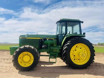 John Deere 4960 Tractor