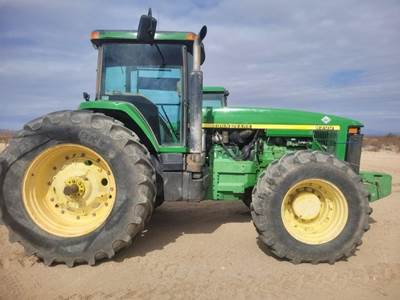 John Deere 8200 Tractor