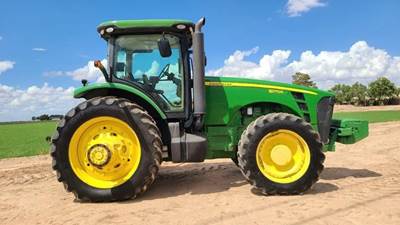John Deere 8270R Tractor