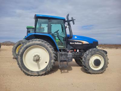New Holland TM175 Tractor