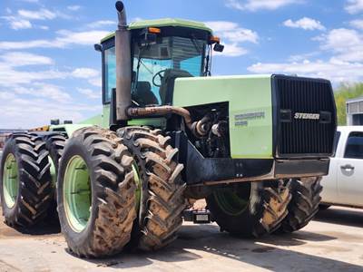 Steiger COUGAR 1000 Tractor