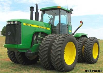 John Deere 9200 Tractor