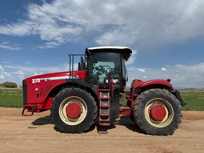 Versatile 375 Tractor