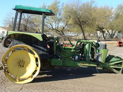 John Deere 2955 Tractor