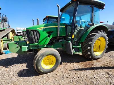 John Deere 5075M Tractor