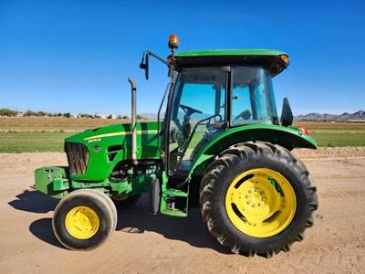 John Deere 5075M Tractor