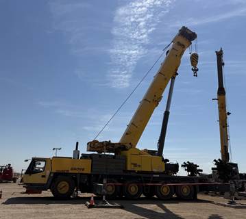 Grove GMK5275 275-Ton All Terrain Crane
