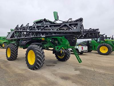 2025 John Deere 412R