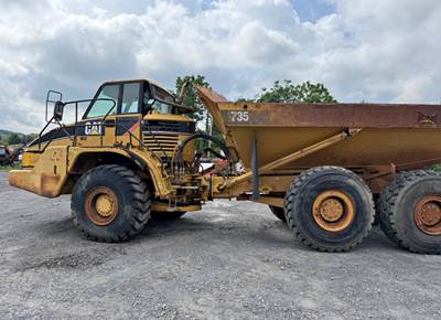 Caterpillar 735 Articulated Truck
