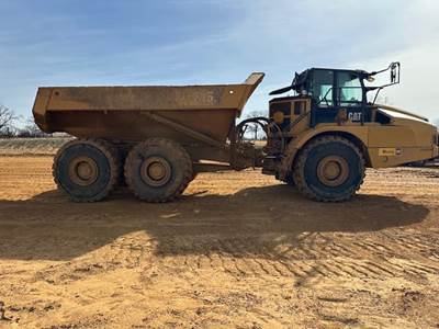 2018 Caterpillar 745 Articulated Truck