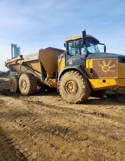 2016 John Deere 410E Articulated Truck