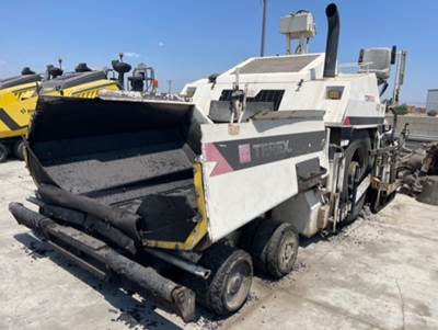 2005 Terex CR552 Asphalt Paver
