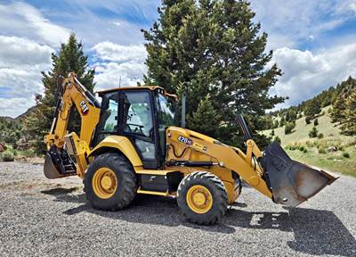 2023 Caterpillar 420 XE Backhoe - Bucket & Thumb + Snow Plow