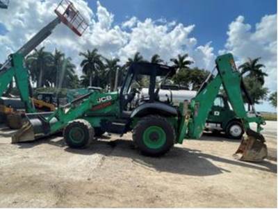 2014 JCB 3CX Backhoe