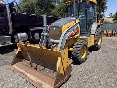 2013 John Deere 410L Backhoe