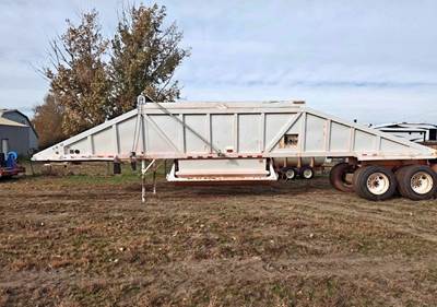 1999 Rancho Belly Dump Trailer