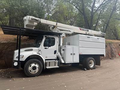 2020 Freightliner Boom / Bucket Truck