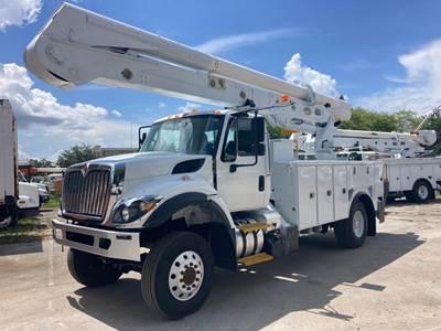 International 7300 Boom / Bucket Truck