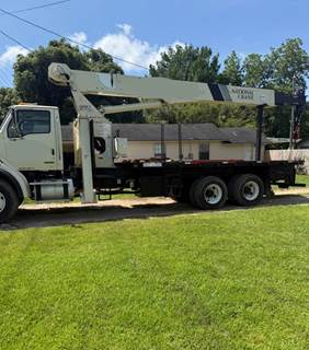 2008 National 600 E2 Boom / Bucket Truck