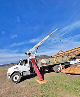 2001 Terex Stinger BT3470 17-Ton Boom Truck