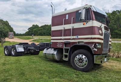 1987 Freightliner FLT Cabover
