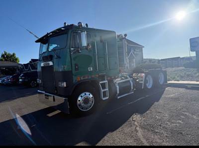 1988 Freightliner Cabover