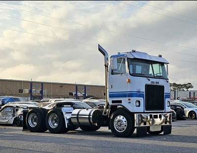 1989 GMC Cabover Day-Cab