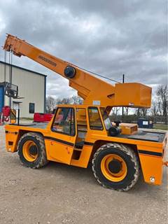 Broderson IC200 Carry Deck Crane