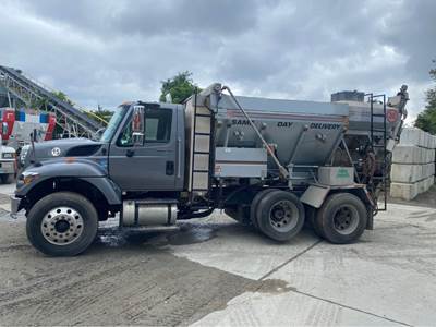 2008 International / Elkin Volumetric Mixer Truck