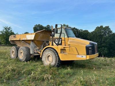 2012 Caterpillar 740B Dump Truck