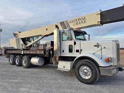 Peterbilt 367 40-Ton Crane Truck - 2009 NATIONAL 1800 Crane, 79ft Reach, 8Ll
