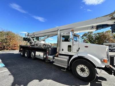 Peterbilt 367 40-Ton Crane Truck - 2018 MANITEX 40124SHL Crane, 124ft Reach, Automatic